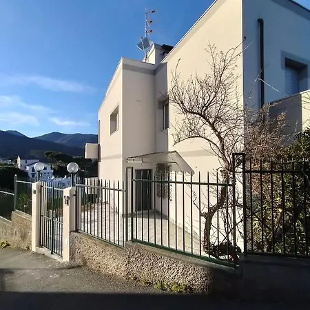 My Villa In The Pinewood Spotorno Extérieur photo